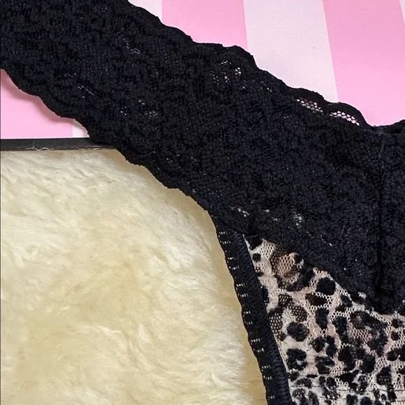 Victoria's Secret Black Lace Leopard Panty - Picture 2 of 7